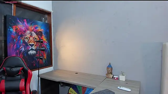 Snapshot of stephane_rouss chatting on 10-17-25, 07:49 stephane rouss online show from 10-17-25, 07:49