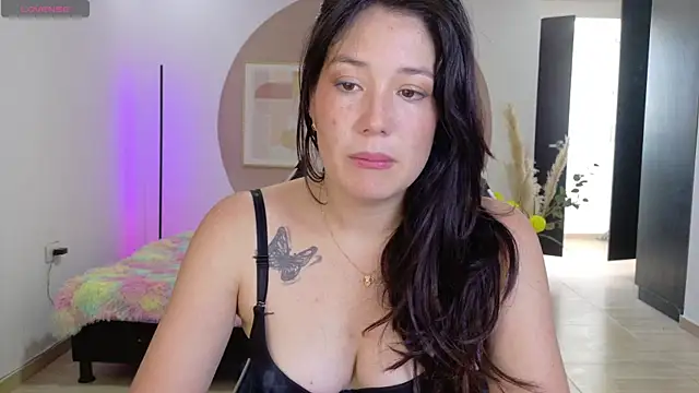 Eliih 01 online show from 06-10-26, 06:07