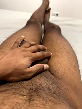 Madu0999 online show from 09-17-25, 07:15