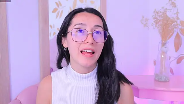 Ginevra esposito online show from 09-25-25, 12:42