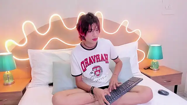 Snapshot of Dan_Copers chatting on 10-05-25, 01:42 Dan Copers online show from 10-05-25, 01:42