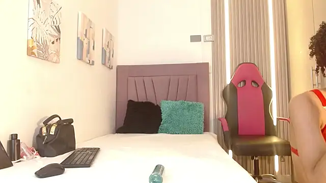 Ivone Rose  online show from 10-24-25, 12:34