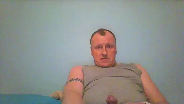 Redraket3600genk online show from 12-17-25, 03:23