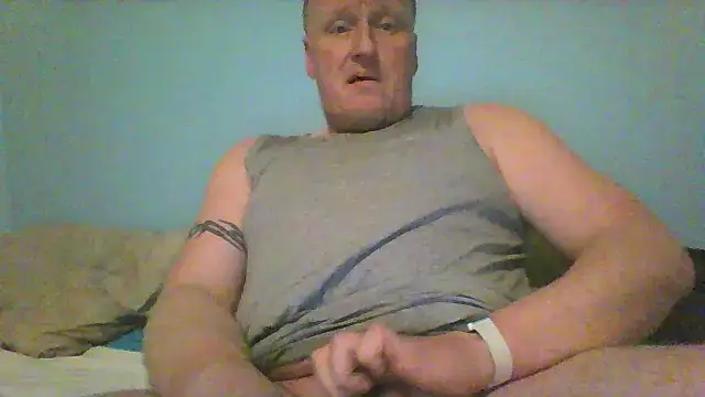 Redraket3600genk online show from 02-10-26, 04:16