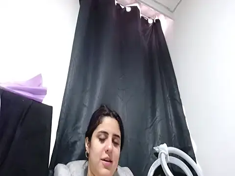 Snapshot of Electraweb_09 chatting on 09-09-25, 08:30 Electraweb 09 online show from 09-09-25, 08:30