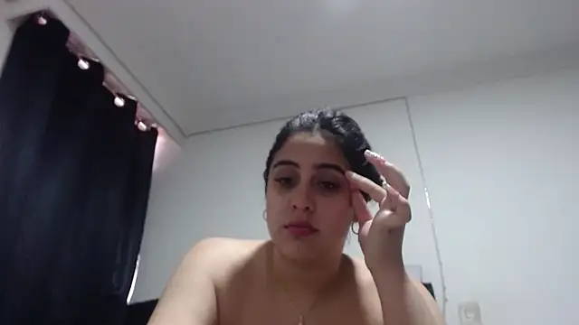 Snapshot of Electraweb_09 chatting on 10-27-25, 09:08 Electraweb 09 online show from 10-27-25, 09:08