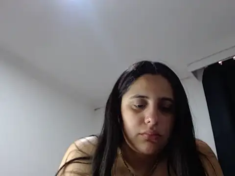 Snapshot of Electraweb_09 chatting on 11-11-25, 07:47 Electraweb 09 online show from 11-11-25, 07:47