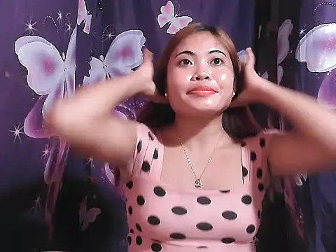 Hot Samantha4u online show from 04-21-26, 01:42