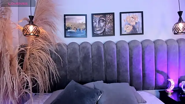 Dark nina  online show from 01-07-26, 03:20