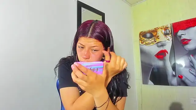 Raven Rouge  online show from 11-20-25, 04:45