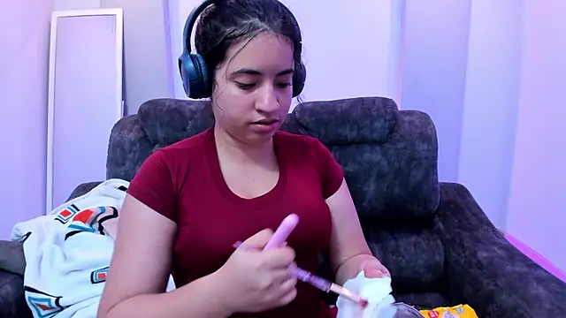 Nicol Chang online show from 11-15-25, 07:54