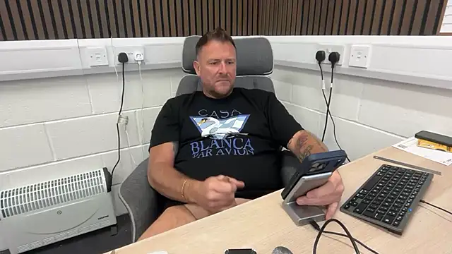 bilf1978 online show from 06-18-26, 09:14