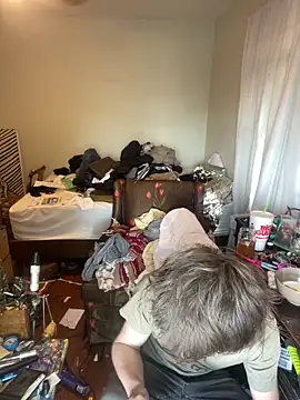 XanderOzzz online show from 04-17-26, 06:11