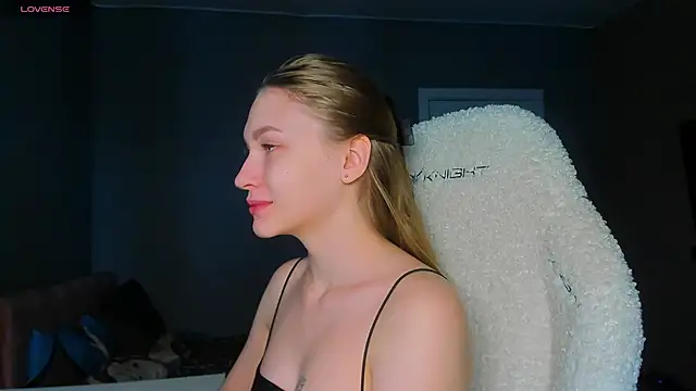 Ammi bliss online show from 11-15-25, 04:32