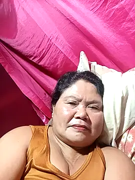 Snapshot of Mari_fvcks chatting on 10-23-25, 01:49 Mari fvcks online show from 10-23-25, 01:49