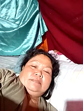 Snapshot of Mari_fvcks chatting on 11-26-25, 08:37 Mari fvcks online show from 11-26-25, 08:37