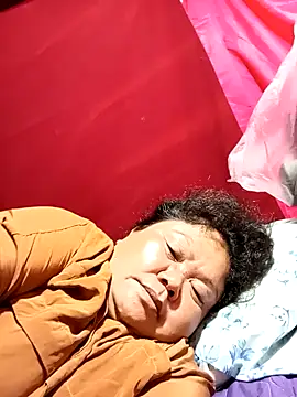 Snapshot of Mari_fvcks chatting on 12-04-25, 06:27 Mari fvcks online show from 12-04-25, 06:27