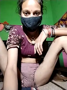 Snapshot of Punam_ji chatting on 05-15-26, 12:06 Punam ji online show from 05-15-26, 12:06