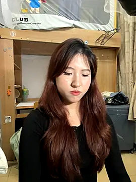 Snapshot of ououlovelove chatting on 11-06-25, 01:56 ououlovelove online show from 11-06-25, 01:56