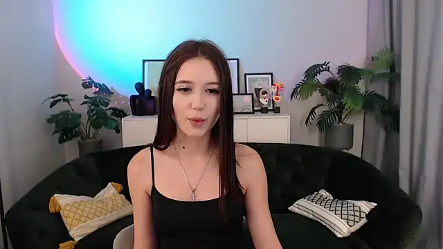 BlackEyesGirl online show from 10-05-25, 06:34