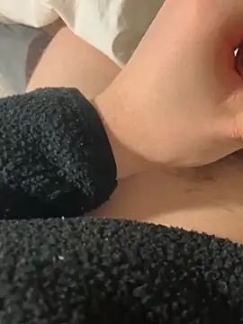 Loulou 2007 online show from 01-13-26, 08:03