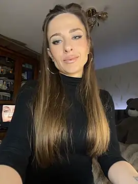 Snapshot of _shadylady_ chatting on 10-20-25, 05:57 shadylady online show from 10-20-25, 05:57