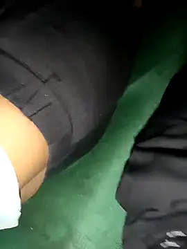 hot manishacpl online show from 04-26-26, 09:40