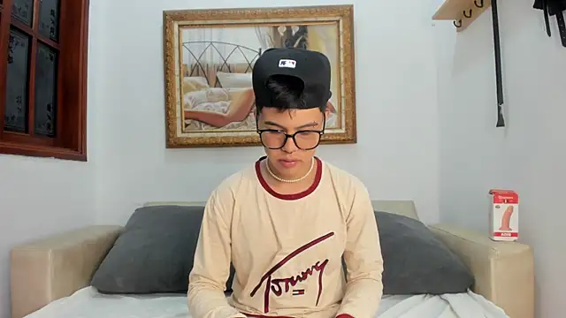 Felipe Cold online show from 11-14-25, 02:54