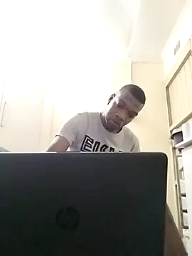 Snapshot of TmanZim2025 chatting on 09-15-25, 06:08 TmanZim2025 online show from 09-15-25, 06:08