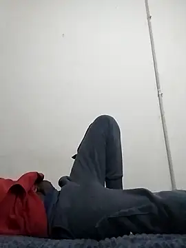 Snapshot of TmanZim2025 chatting on 11-27-25, 01:46 TmanZim2025 online show from 11-27-25, 01:46