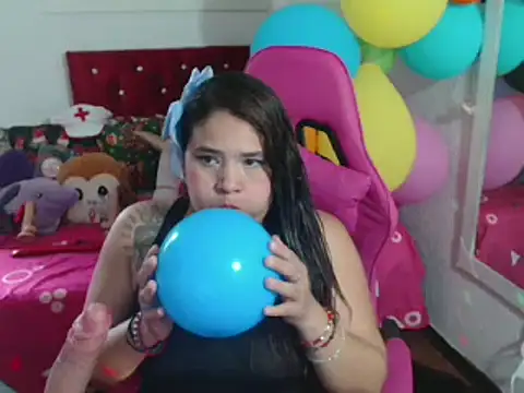 rous-kinky online show from 11-19-25, 03:34