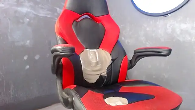 Codyknightt online show from 09-21-25, 04:14