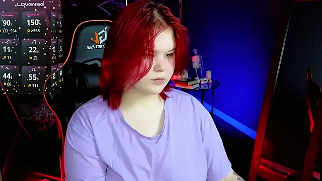 Snapshot of fillisfox_ chatting on 10-30-25, 04:41 fillisfox online show from 10-30-25, 04:41