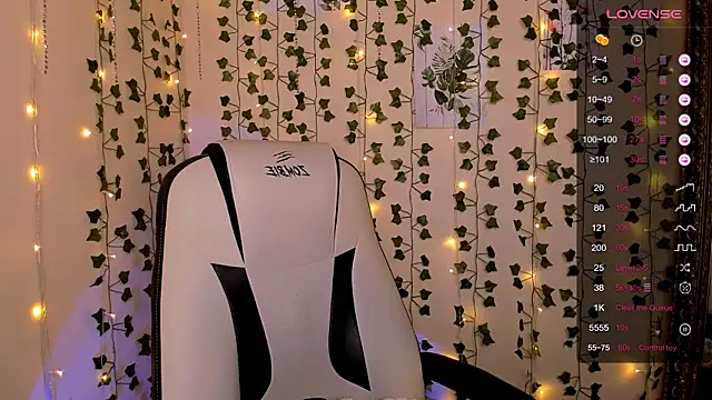 AnyaTaylor  online show from 02-16-26, 02:29