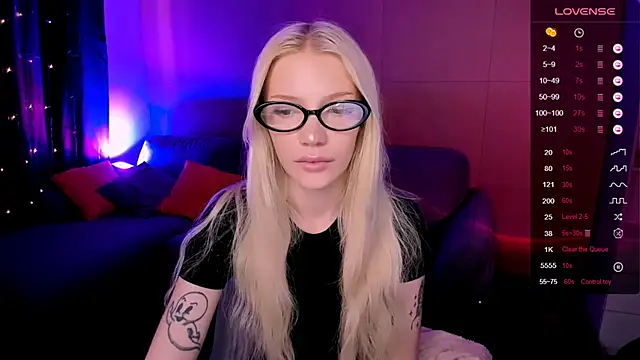 Snapshot of AnyaTaylor_ chatting on 05-27-26, 02:08 AnyaTaylor online show from 05-27-26, 02:08