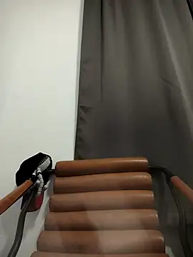 ernin2865 online show from 10-31-25, 09:54