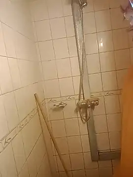 Snapshot of kendrafarq chatting on 11-01-25, 04:36 kendrafarq online show from 11-01-25, 04:36