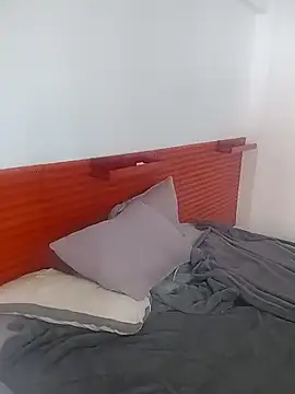 Snapshot of kendrafarq chatting on 01-06-26, 06:00 kendrafarq online show from 01-06-26, 06:00