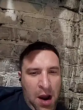 Snapshot of Ivandovxxxl_1010 chatting on 11-16-25, 01:44 Ivandovxxxl 1010 online show from 11-16-25, 01:44