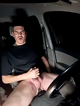 Snapshot of twitshe chatting on 11-16-25, 09:31 twitshe online show from 11-16-25, 09:31