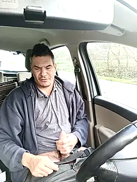 Snapshot of twitshe chatting on 11-20-25, 01:33 twitshe online show from 11-20-25, 01:33