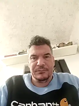 Snapshot of twitshe chatting on 11-26-25, 08:21 twitshe online show from 11-26-25, 08:21