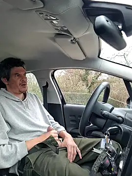 twitshe online show from 02-05-26, 01:16