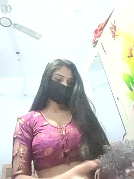 Hot-Soniya733 online show from 10-28-25, 07:38