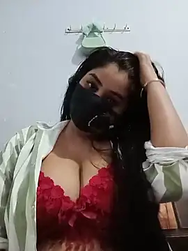 Hot-Soniya733 online show from 05-16-26, 09:13