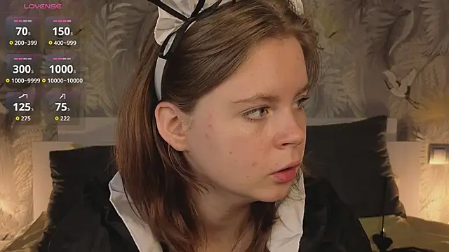 Snapshot of JulietteRain chatting on 10-07-25, 04:48 JulietteRain online show from 10-07-25, 04:48