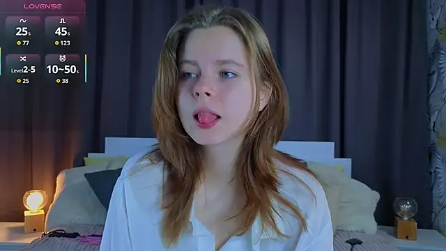 Snapshot of JulietteRain chatting on 11-02-25, 04:31 JulietteRain online show from 11-02-25, 04:31