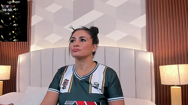 Mommy Naughty online show from 05-16-26, 11:20
