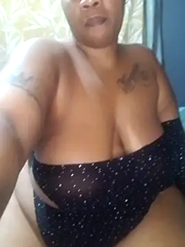 SEXYHUGEASS21 online show from 05-21-26, 05:47