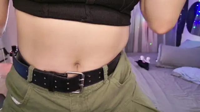 Snapshot of Natalia_novna chatting on 10-06-25, 06:38 Natalia novna online show from 10-06-25, 06:38